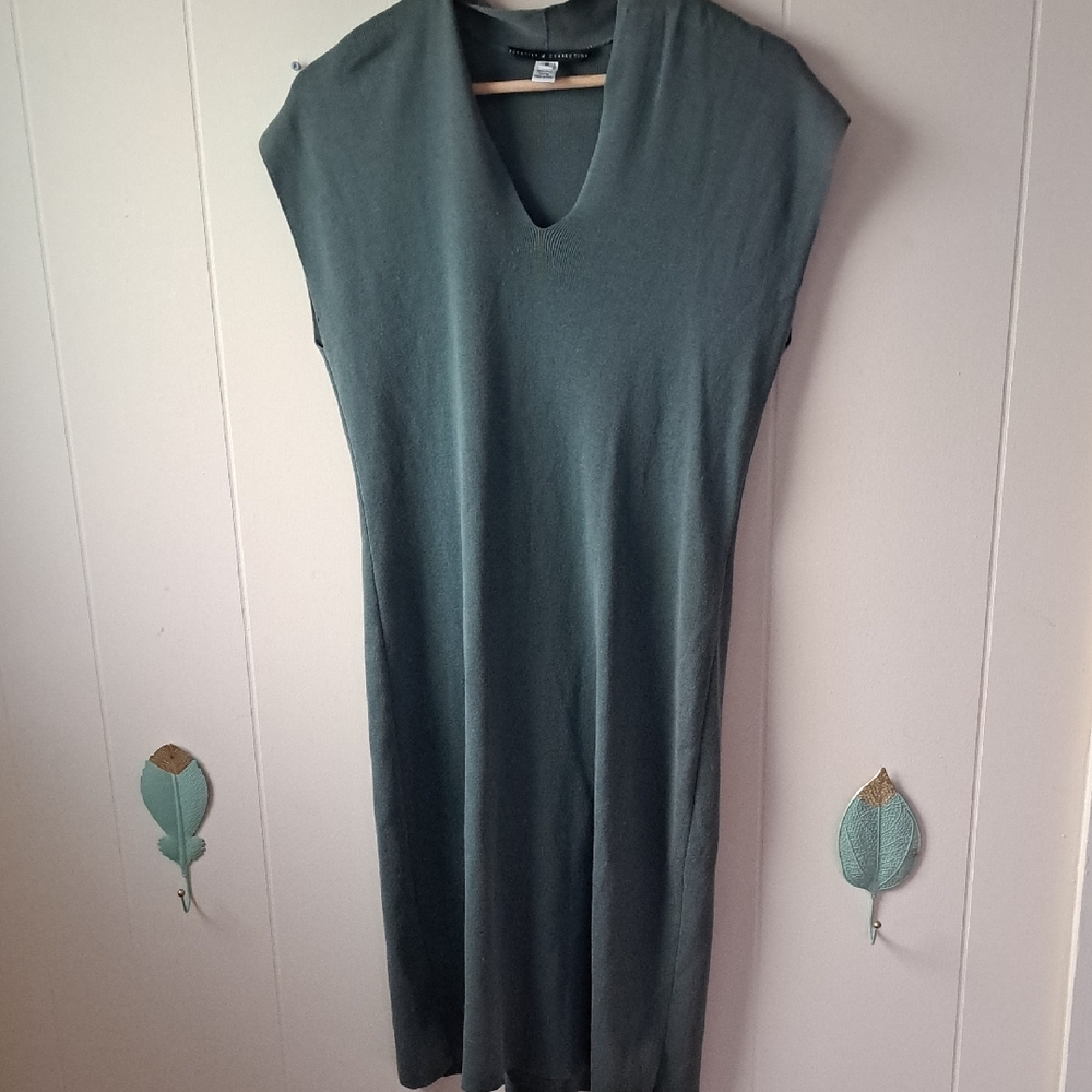 V-Neck Sleeveless Knit Dress in Deep Teal
